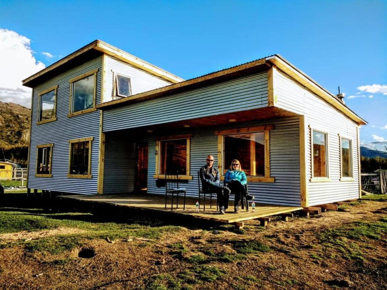 Vista Al Paine - Refugio De Aventura Bed & Breakfast Torres del Paine National Park Exterior photo